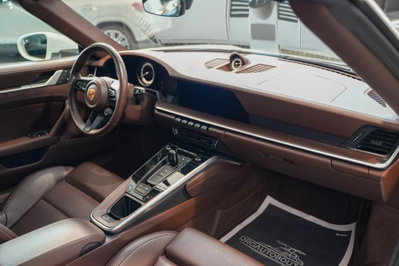 Porsche 911 Cabrio Targa 3.0 4 auto (16)