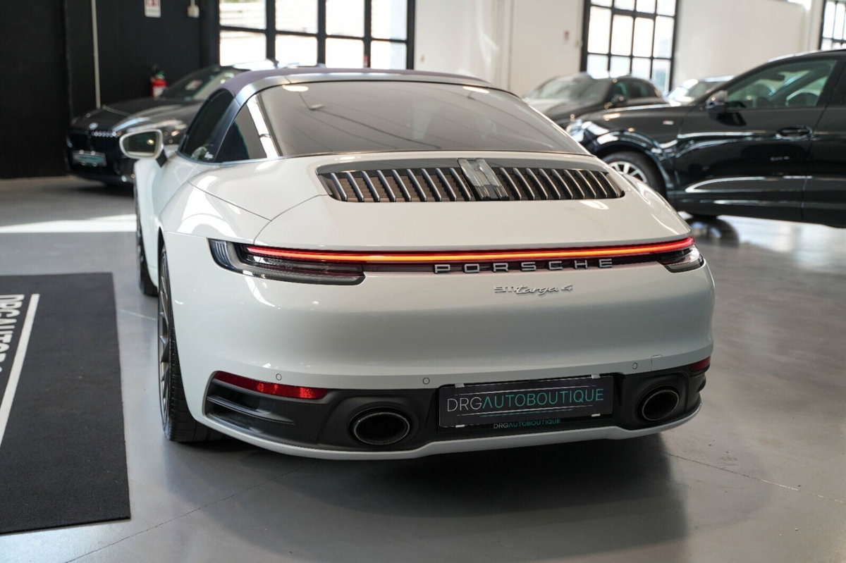 Porsche 911 Cabrio Targa 3.0 4 auto (6)