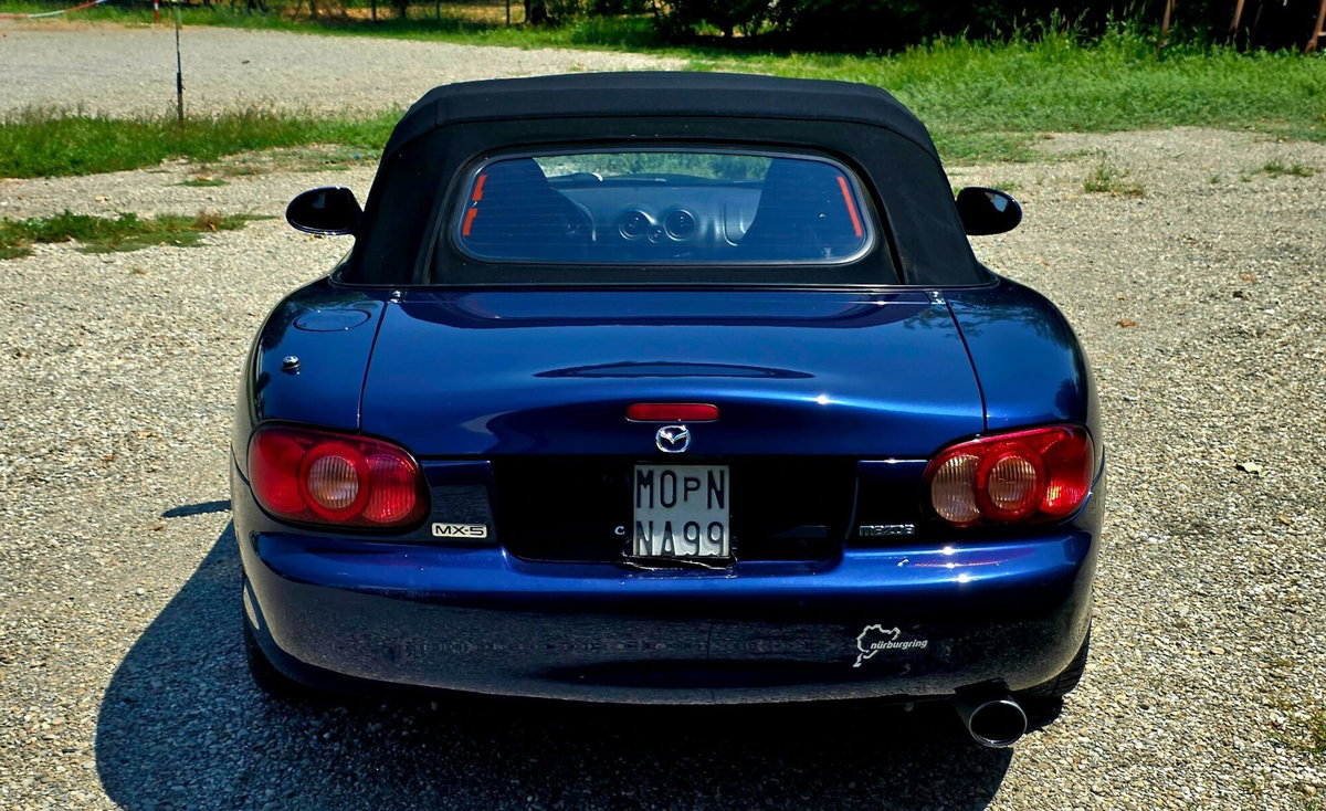 Mazda MX-5 1.6i 16V cat Naked (14)