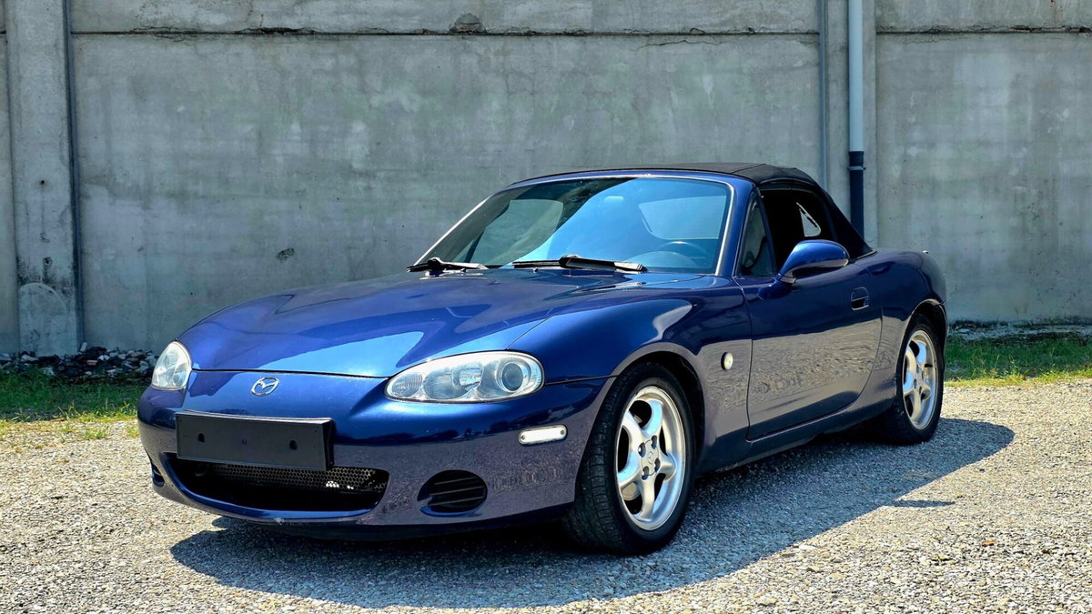 Mazda MX-5 1.6i 16V cat Naked (4)