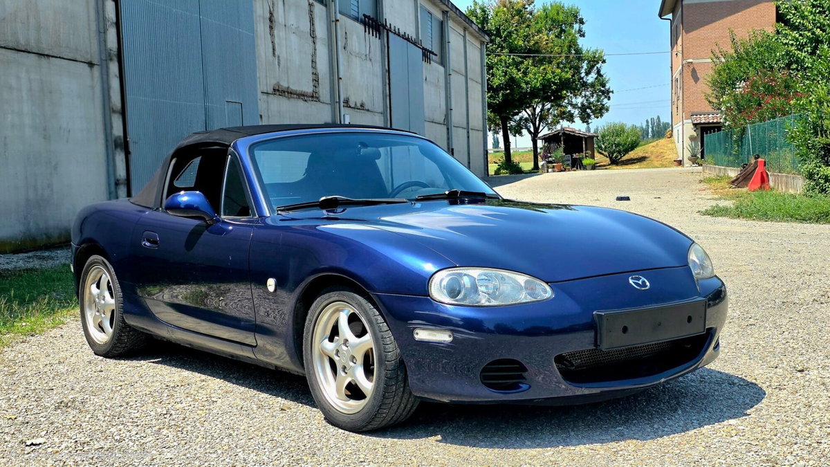 Mazda MX-5 1.6i 16V cat Naked (5)