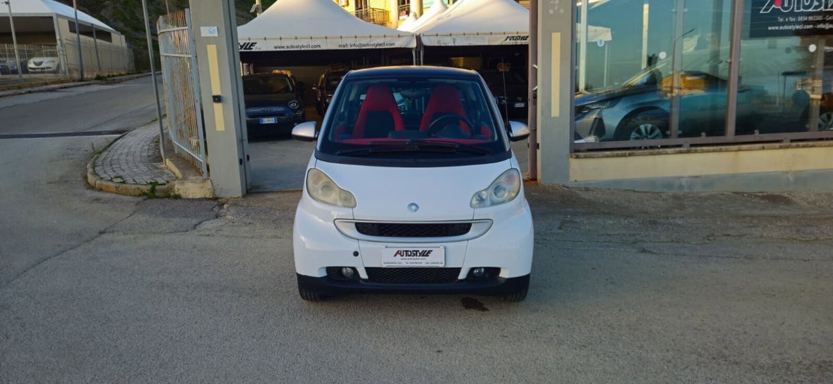 smart Fortwo 1000 52 kW MHD coupé passion (2)