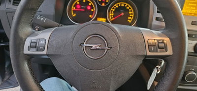 Opel Zafira 1.9 CDTI 120CV Cosmo (11)