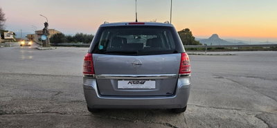 Opel Zafira 1.9 CDTI 120CV Cosmo (4)