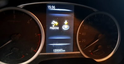 Nissan Micra 1.5 dCi 8V 5 porte Bose Personal Edition (14)
