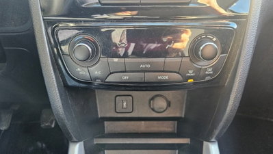 Suzuki Vitara 1.6 DDiS V-Top (11)