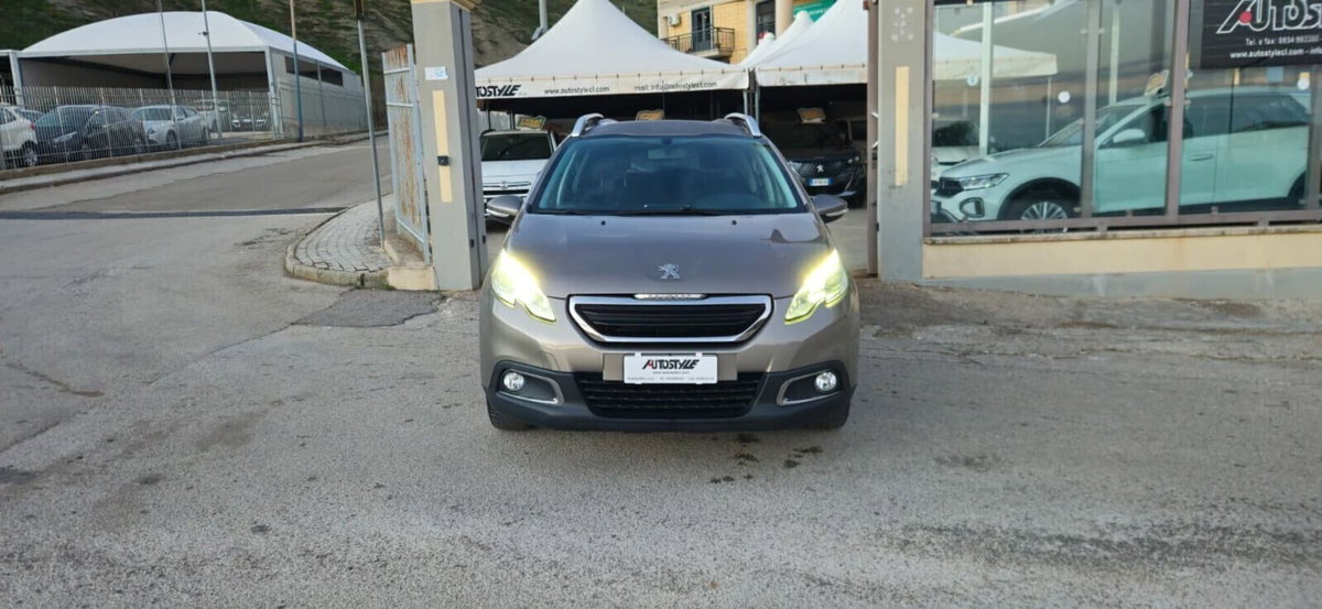 Peugeot 2008 100 Allure (2)