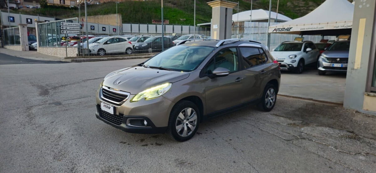 Peugeot 2008 100 Allure (3)