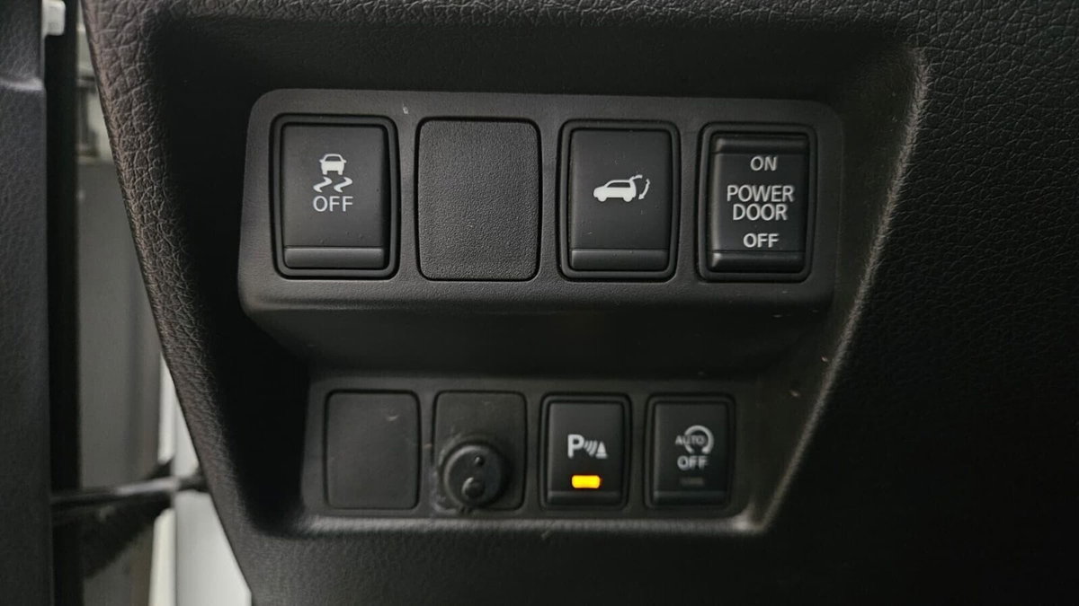 Nissan X-Trail 1.6 dCi 4WD Tekna (19)