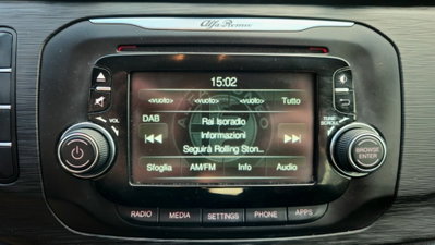 Alfa Romeo Giulietta 1.6 JTDm Super 120cv (9)