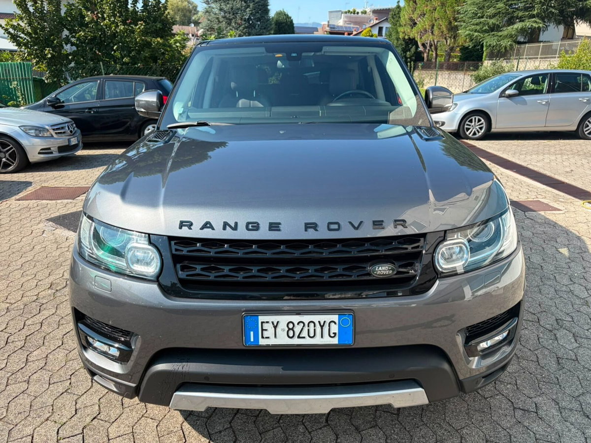 Land Rover Range Rover Sport 3.0 TDV6 HSE (2)