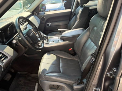 Land Rover Range Rover Sport 3.0 TDV6 HSE (7)