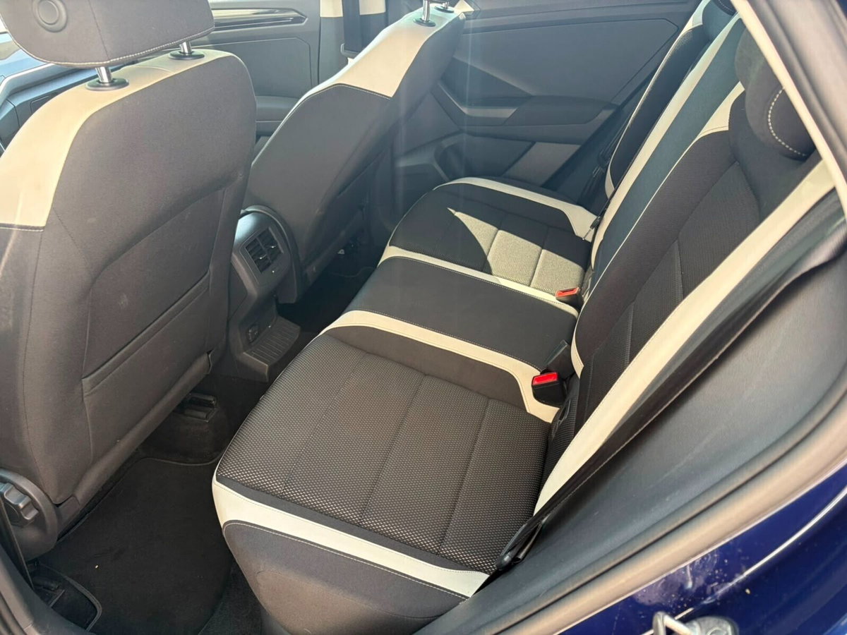 Volkswagen T-Roc 2.0 TDI SCR 150 CV DSG 4MOTION Style BlueMot. Tech. (9)