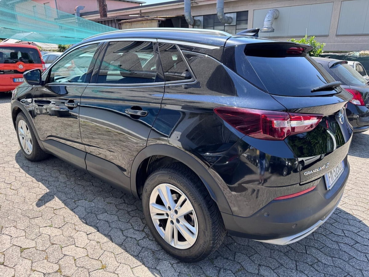 Opel Grandland X 1.6 diesel Ecotec Start&Stop Innovation (4)