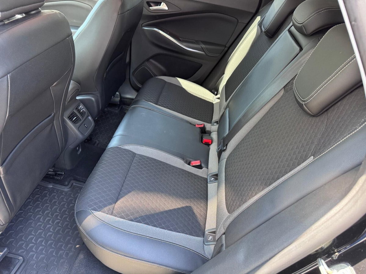 Opel Grandland X 1.6 diesel Ecotec Start&Stop Innovation (9)