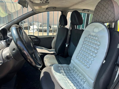 Fiat Multipla 1.6 16V Natural Power Dynamic (4)