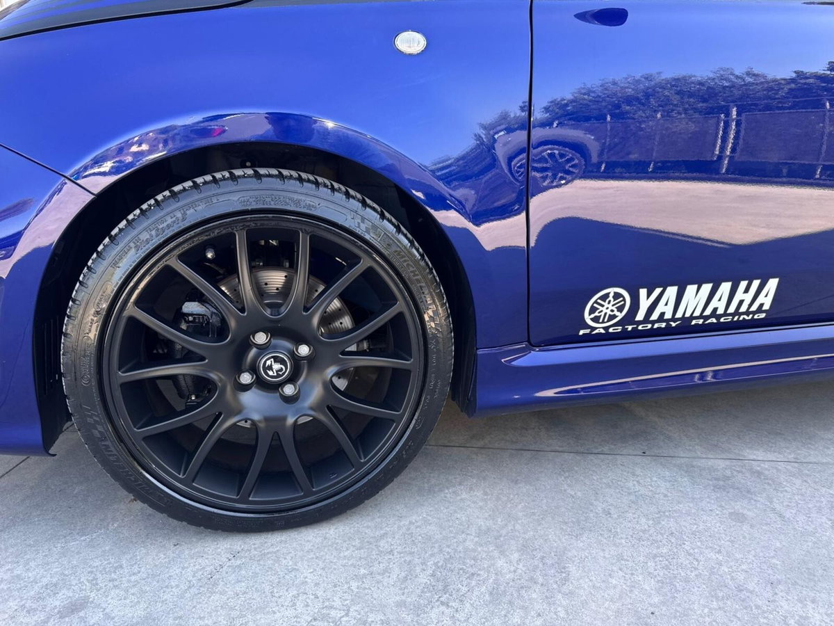 Abarth 595 595 1.4 Turbo T-Jet 165 CV Monster Energy Yamaha (16)