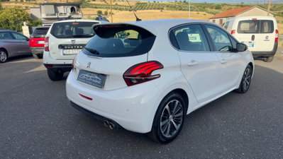 Peugeot 208 100 5 porte Allure (3)