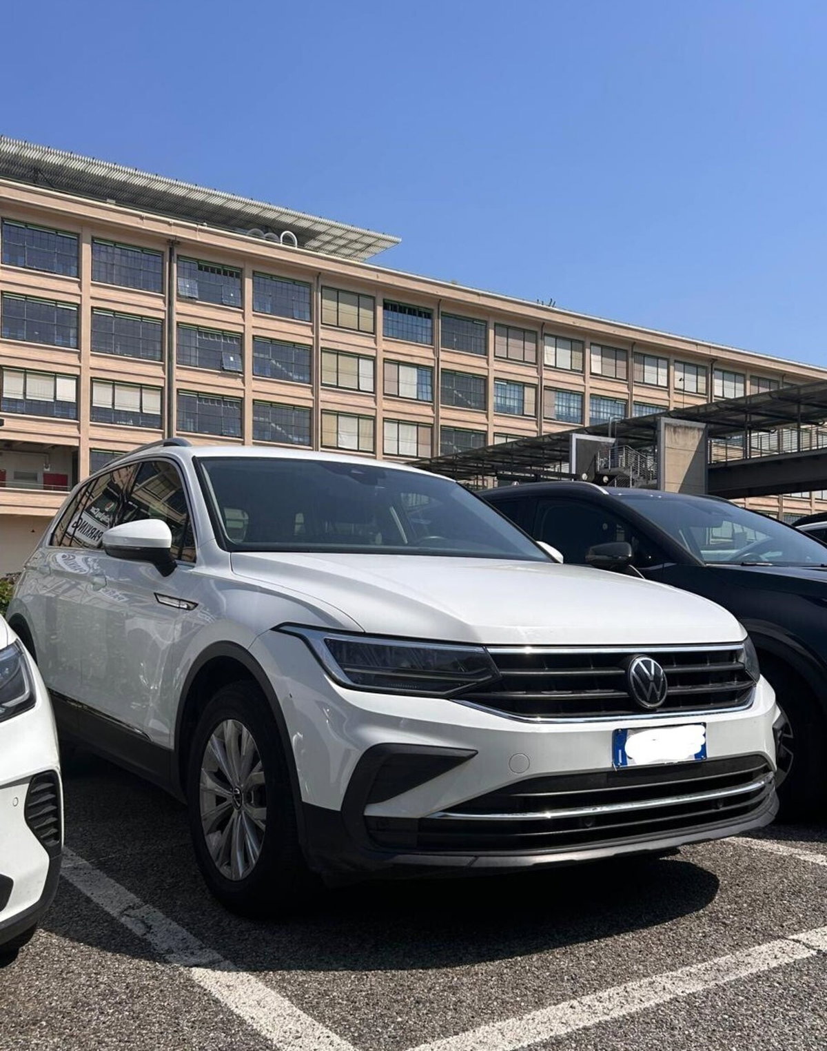 Volkswagen Tiguan Allspace 2.0 TDI SCR DSG 4MOTION Life (3)