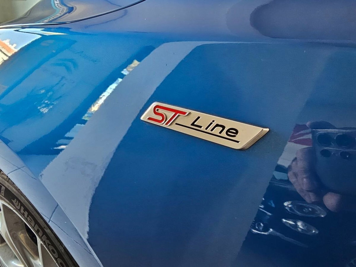 Ford Focus 1.5 EcoBlue 120 CV 5p. ST-Line (9)