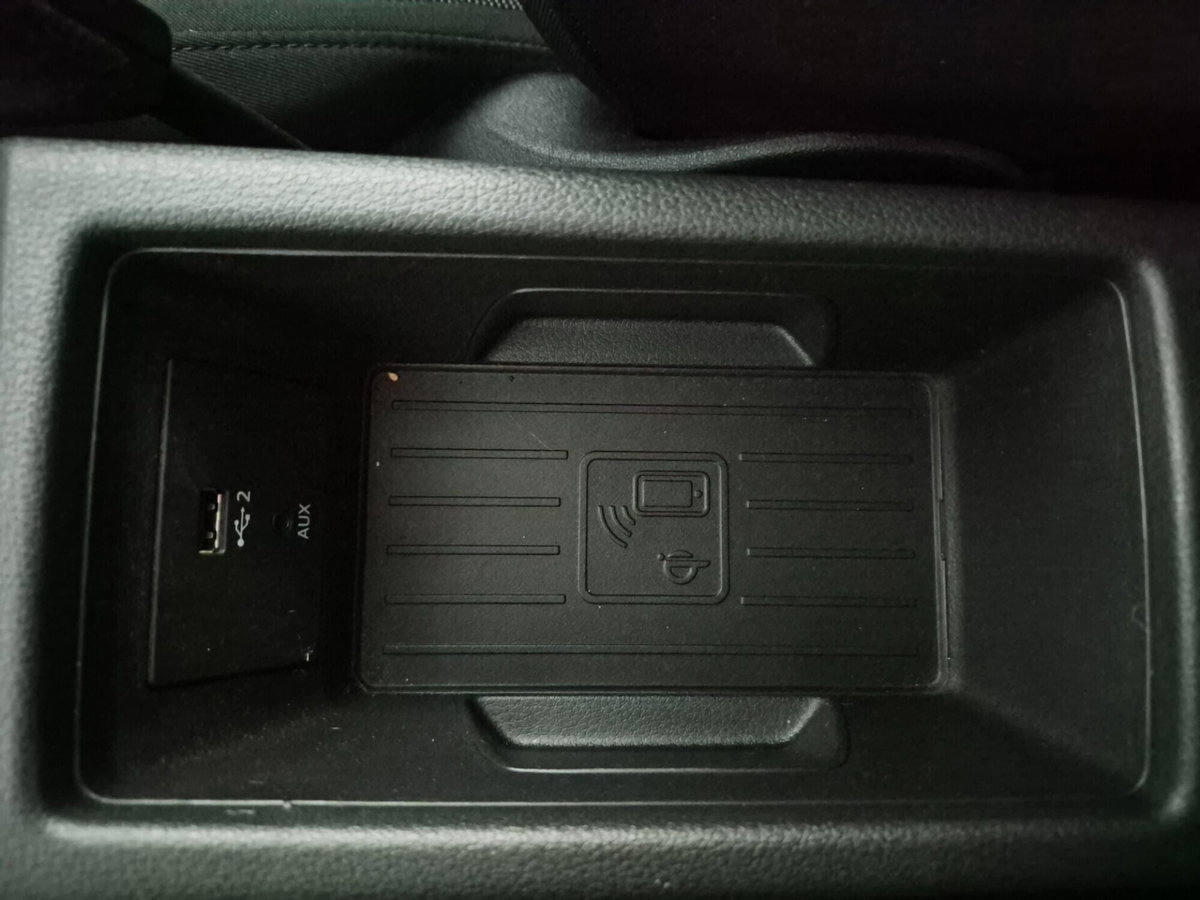 Audi Q2 Q2 35 TFSI Business (17)