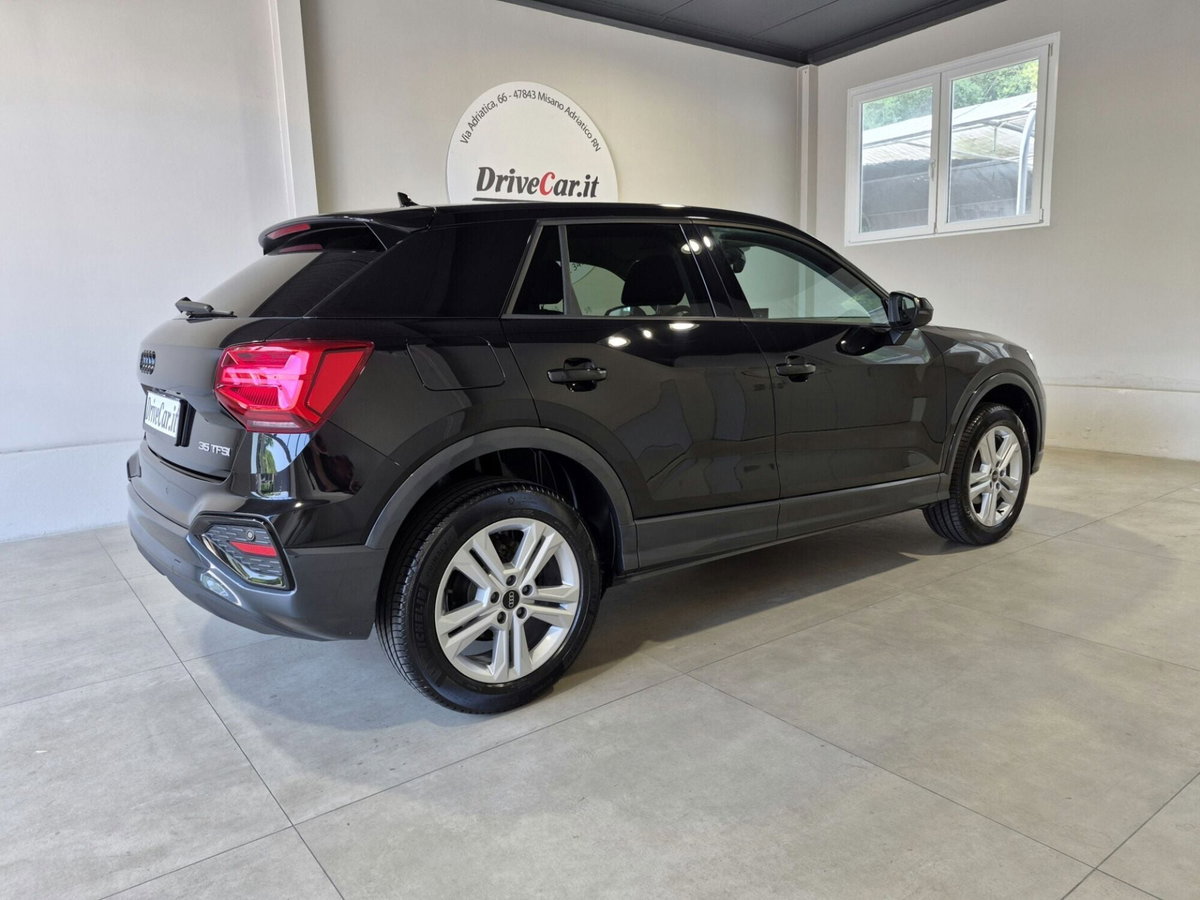 Audi Q2 Q2 35 TFSI Business (7)
