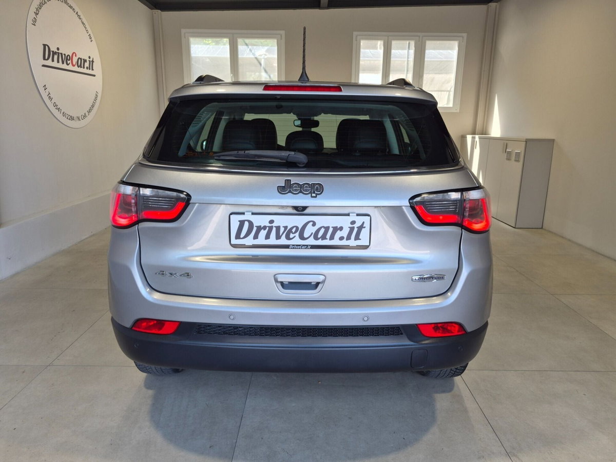 Jeep Compass 2.0 Multijet II aut. 4WD Longitude (9)