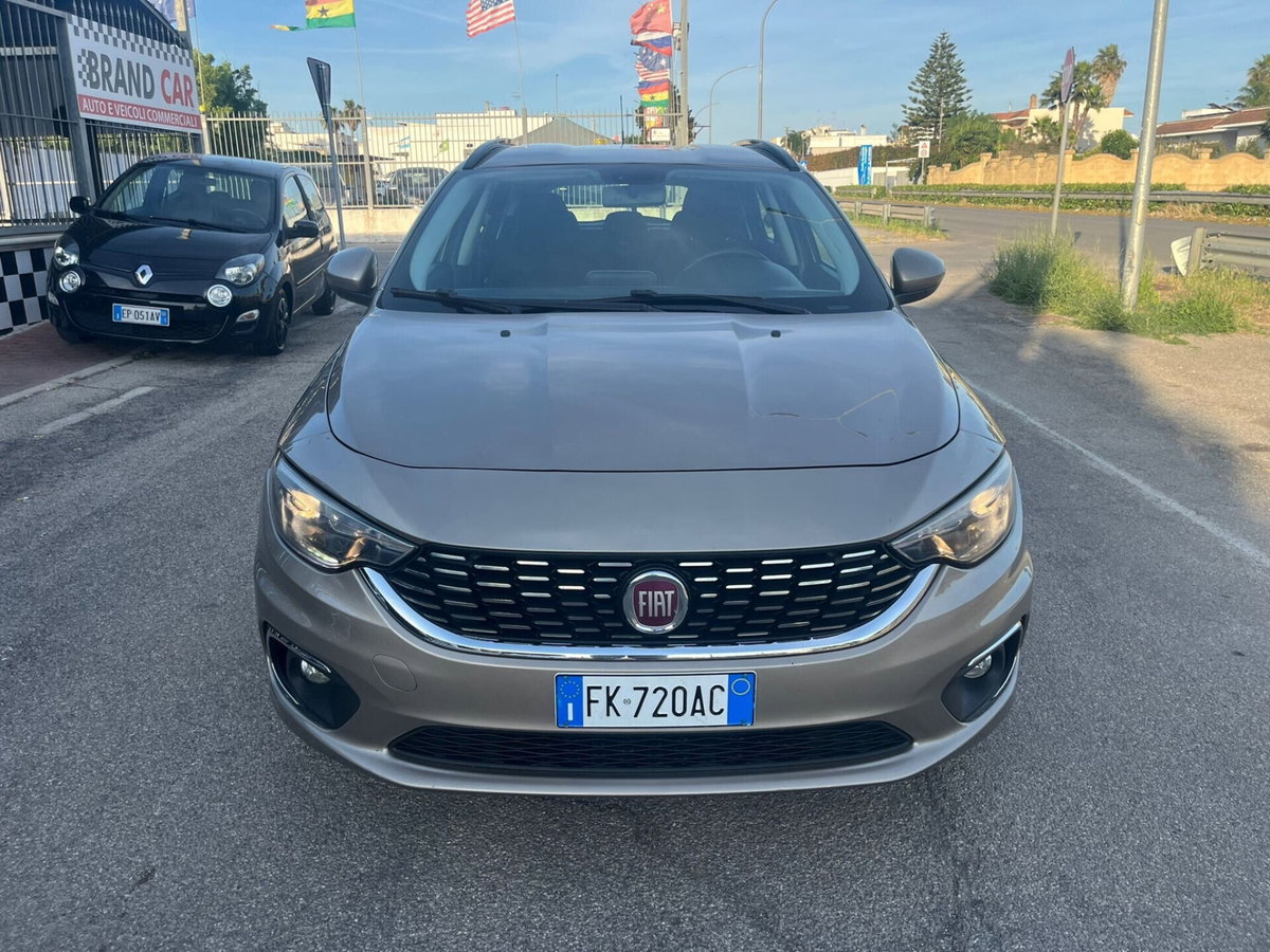 Fiat Tipo Station Wagon Tipo 1.4 T-Jet 120CV GPL SW Lounge (2)
