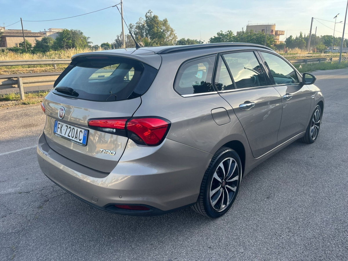 Fiat Tipo Station Wagon Tipo 1.4 T-Jet 120CV GPL SW Lounge (5)