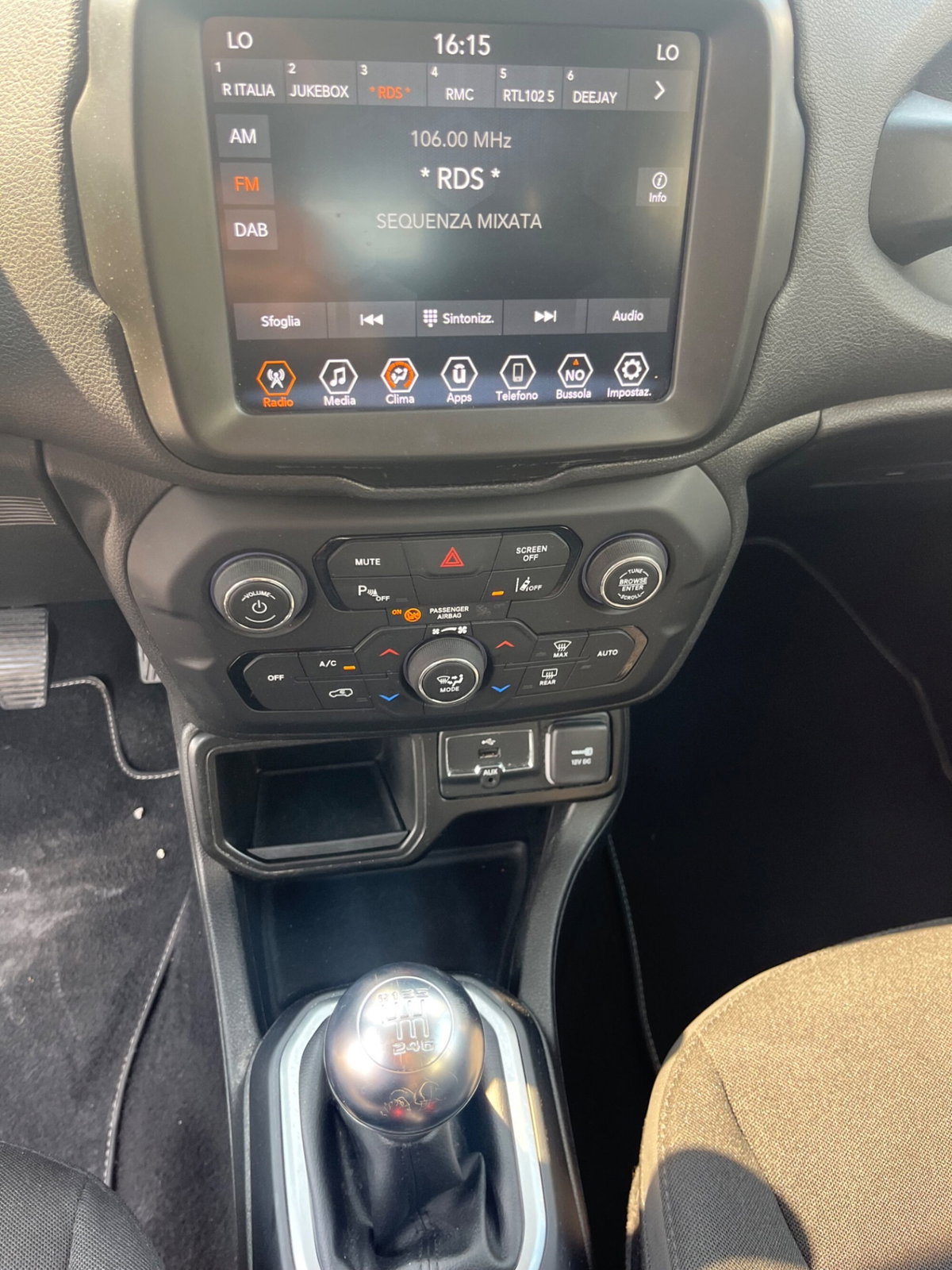 Jeep Renegade 1.0 T3 Limited (12)