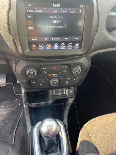 Jeep Renegade 1.0 T3 Limited (12)