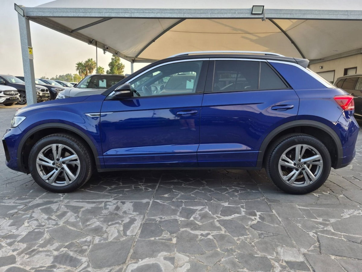 Volkswagen T-Roc 1.5 tsi R-Line dsg (5)