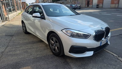 BMW Serie 1 116d 2.0 116CV cat 5 porte Attiva DPF (3)