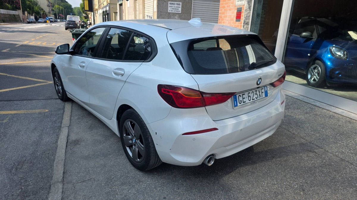 BMW Serie 1 116d 2.0 116CV cat 5 porte Attiva DPF (6)
