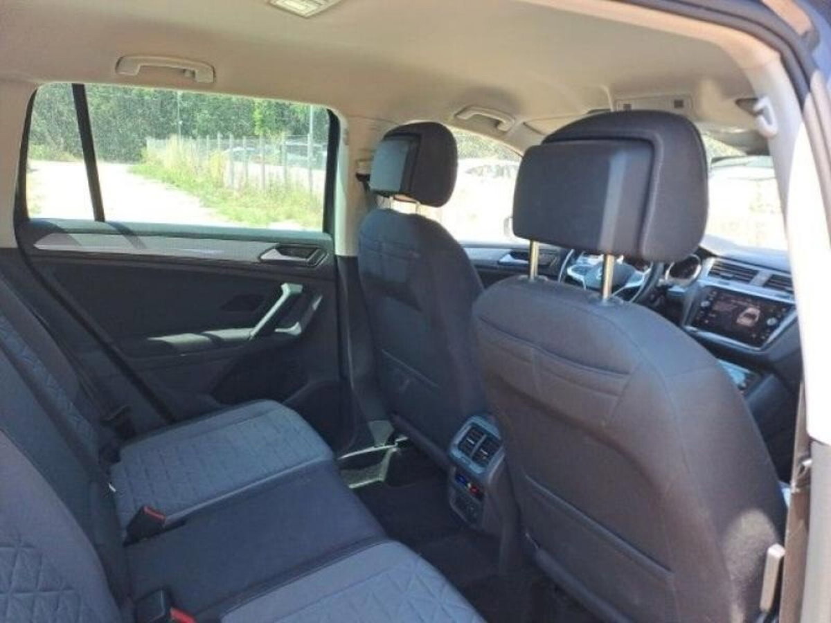 Volkswagen Tiguan 2.0 TDI 150 CV SCR DSG 4MOTION Life (11)