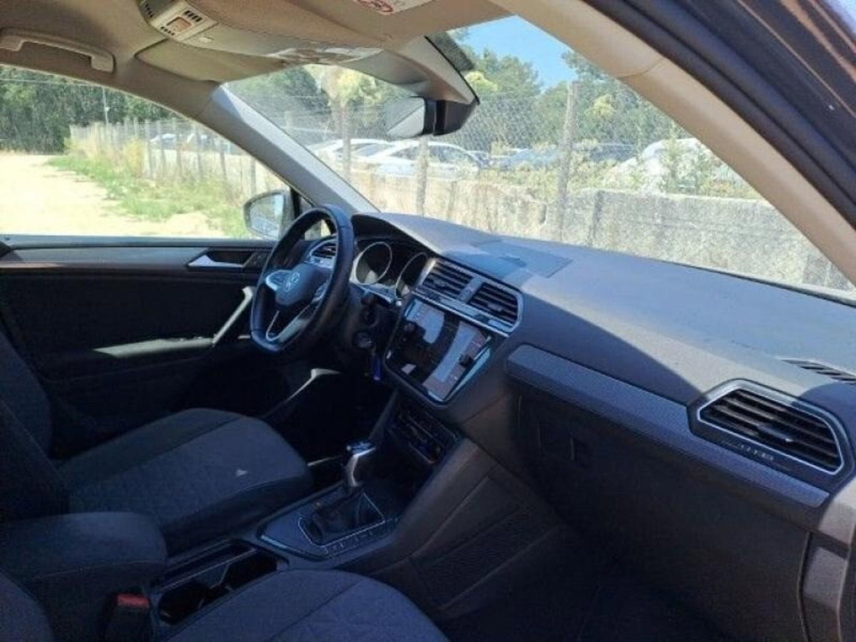 Volkswagen Tiguan 2.0 TDI 150 CV SCR DSG 4MOTION Life (9)