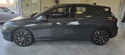 Volkswagen Golf 1.0 eTSI EVO DSG Life (3)
