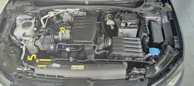 Volkswagen Polo 1.0 EVO (15)
