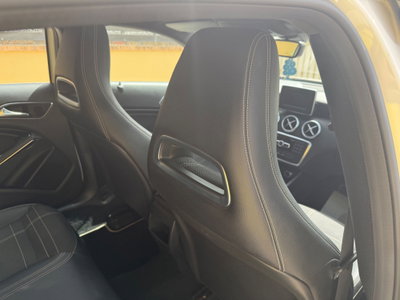 Mercedes-Benz Classe A 180 CDI Dark Night Edition (12)