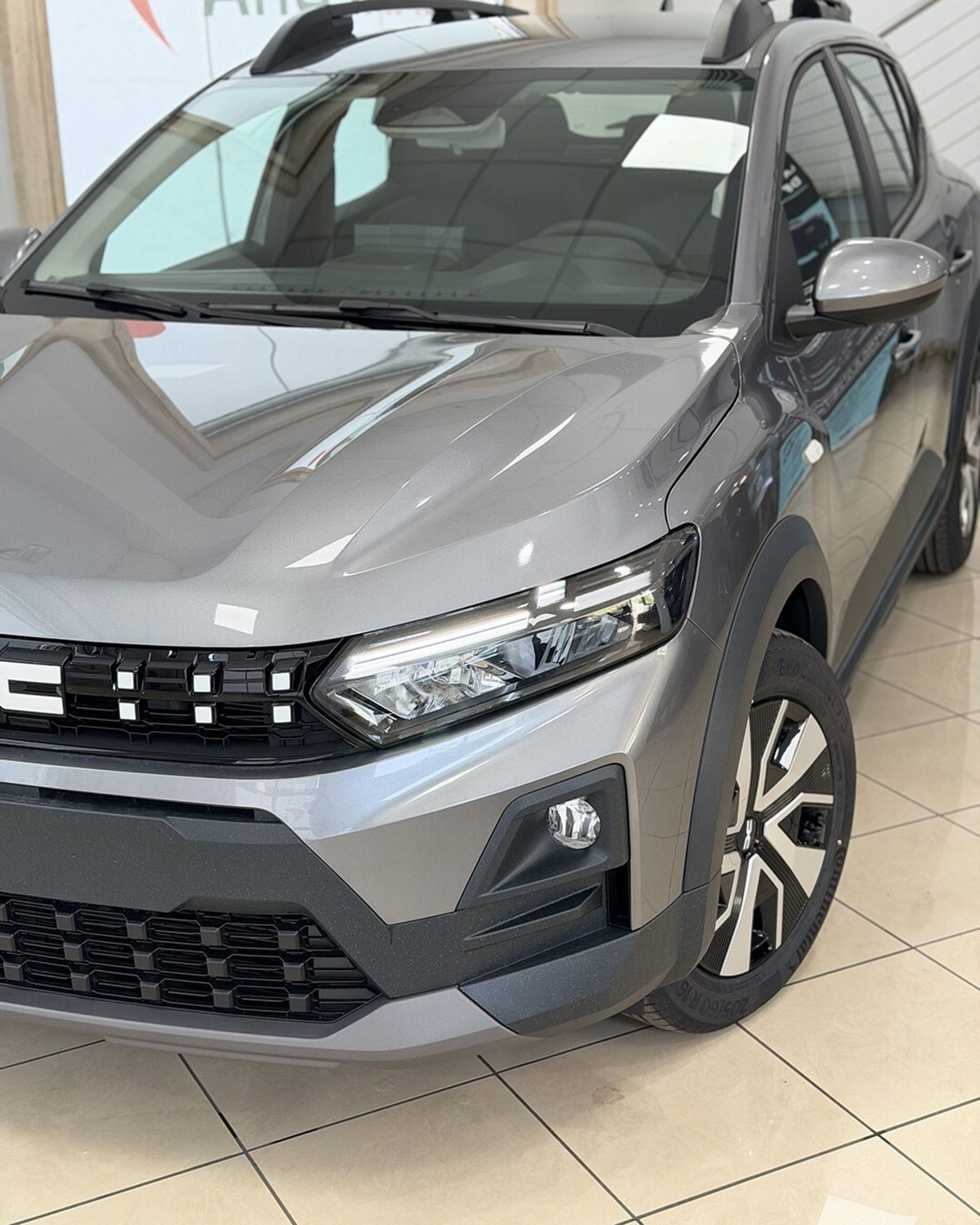 Dacia Sandero Stepway 1.0 TCe ECO-G Expression UP (2)