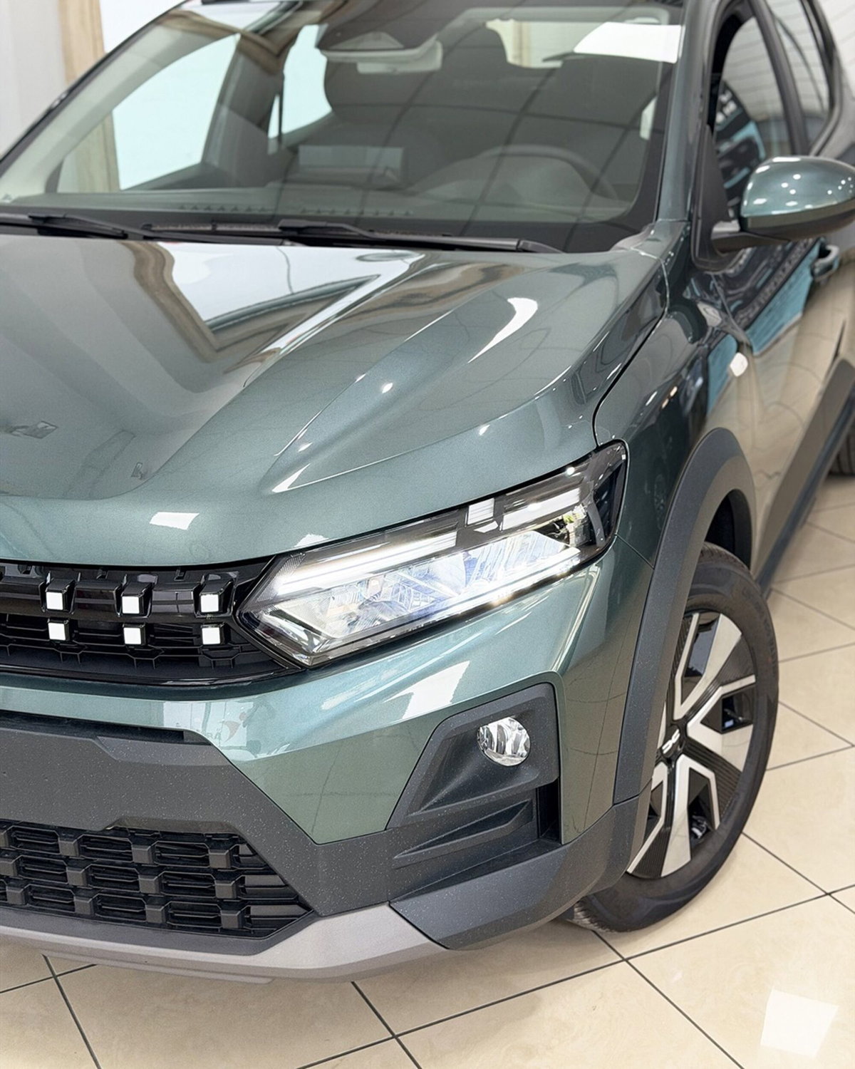 Dacia Sandero Stepway 1.0 TCe ECO-G Expression UP (2)