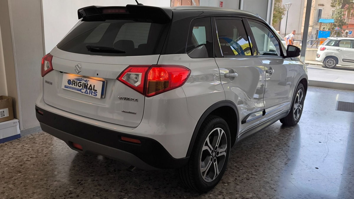Suzuki Vitara 1.6 VVT 4WD AllGrip V-Top (10)