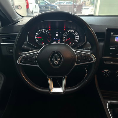 Renault Clio TCe 100 CV 5 porte Business (10)