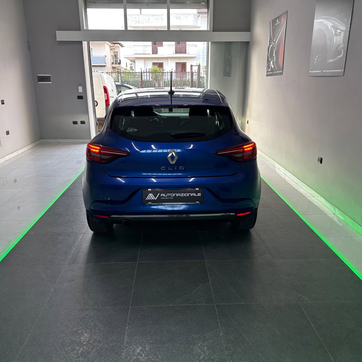 Renault Clio TCe 100 CV 5 porte Business (5)