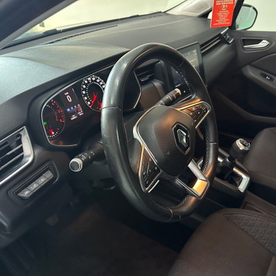 Renault Clio TCe 100 CV 5 porte Business (8)