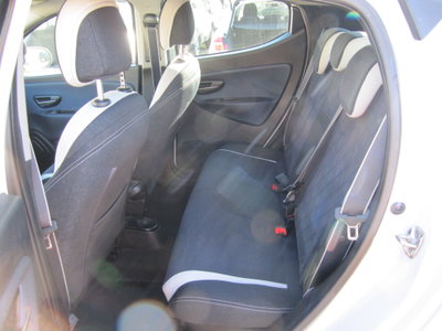 Lancia Ypsilon 1.2 69 CV 5 porte Mya (12)
