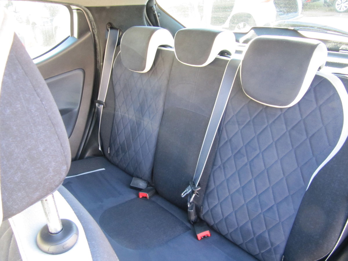 Lancia Ypsilon 1.2 69 CV 5 porte Mya (13)