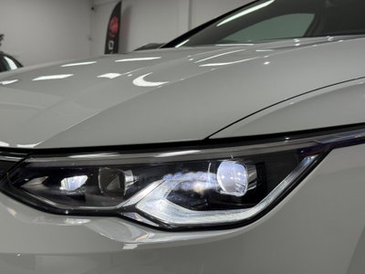Volkswagen Golf 1.0 eTSI EVO DSG Life (12)