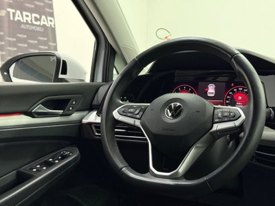 Volkswagen Golf 1.0 eTSI EVO DSG Life (17)