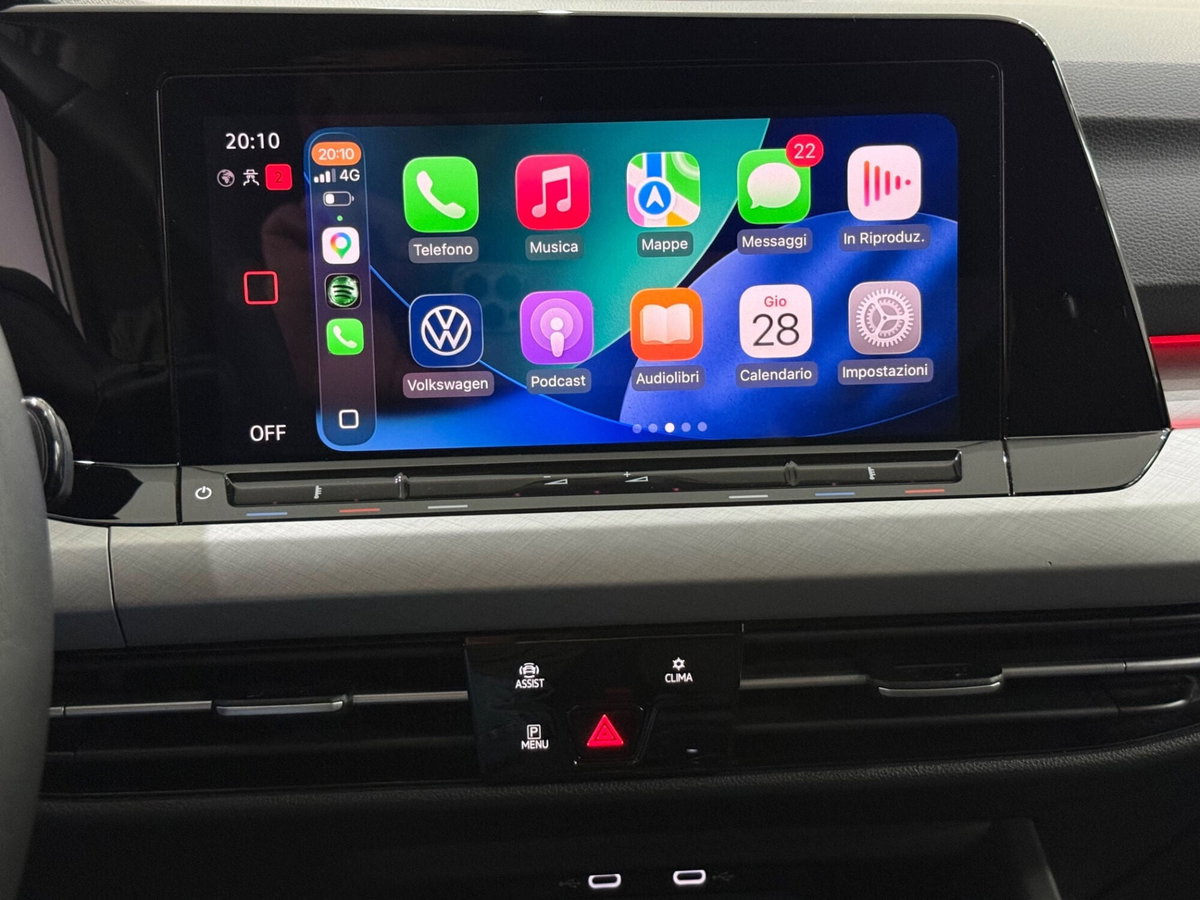 Volkswagen Golf 1.0 eTSI EVO DSG Life (18)
